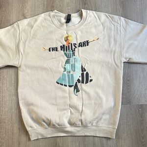 Graphic Sweatshirt with Sound of Music Design